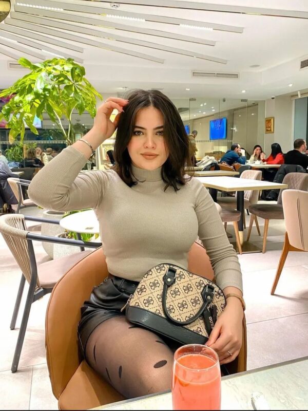 Yas Island Escort Number 0564401582 Yas Island Exclusive Escorts