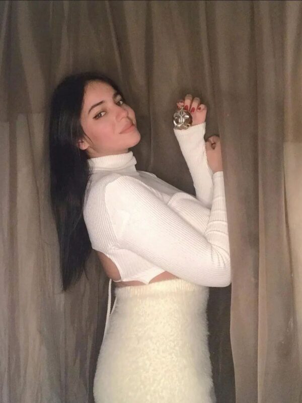 Yas Island Escorts 0524607760 Yas Island Outcall Services