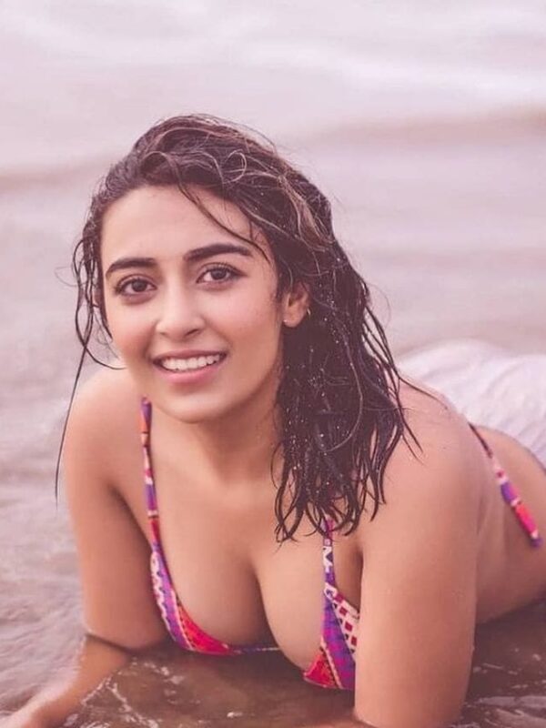 0506129535 juicy Russian escort in Yas Island