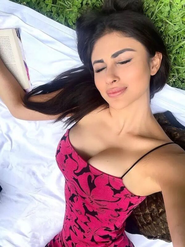 0506129535 romantic Russian escort in Ferrari world