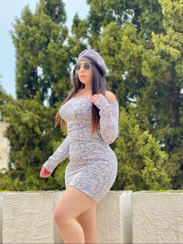 Tan Skin Girl in Yas Island 0524076003 Yas Island Escorts